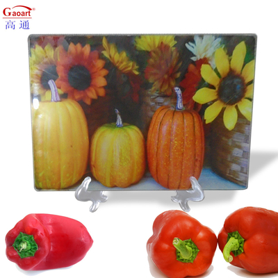 Genuine Striated Tempered Glass Cutting Board with Smooth Round Rectangle Design
