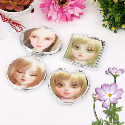 Portable Compact Vanity Mini Make Up Mirror for Convenient Dressing and Makeup