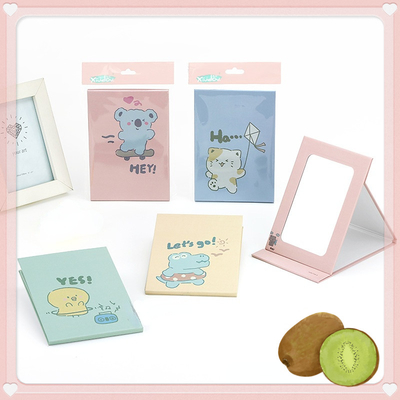 Extra Logo Vanity Travel Cosmetic Heart Shaped Makeup Mirror with Coated Paper