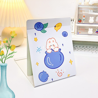 Every Day Fashion Foldable Heart-Shaped Travel Makeup Vanity with Small Logo Mirror