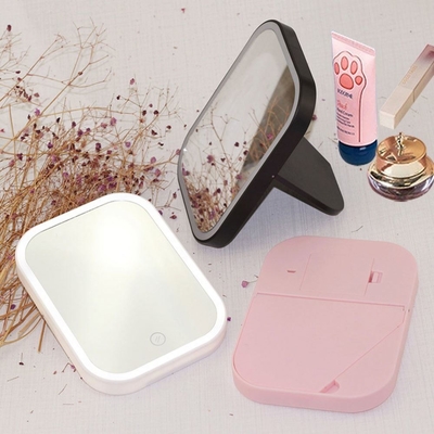 Get Ready Anytime Anywhere with this Convenient Handheld Travel Cosmetic Light Mirror