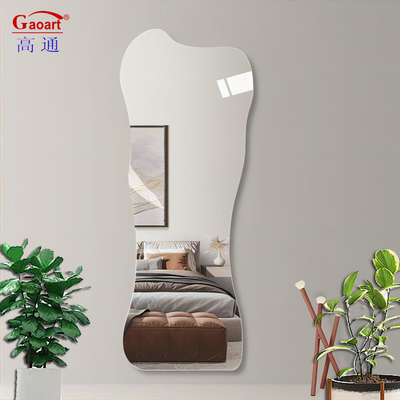 Elevate Your Home Decor with Our Sleek and Functional Dressing Mirror