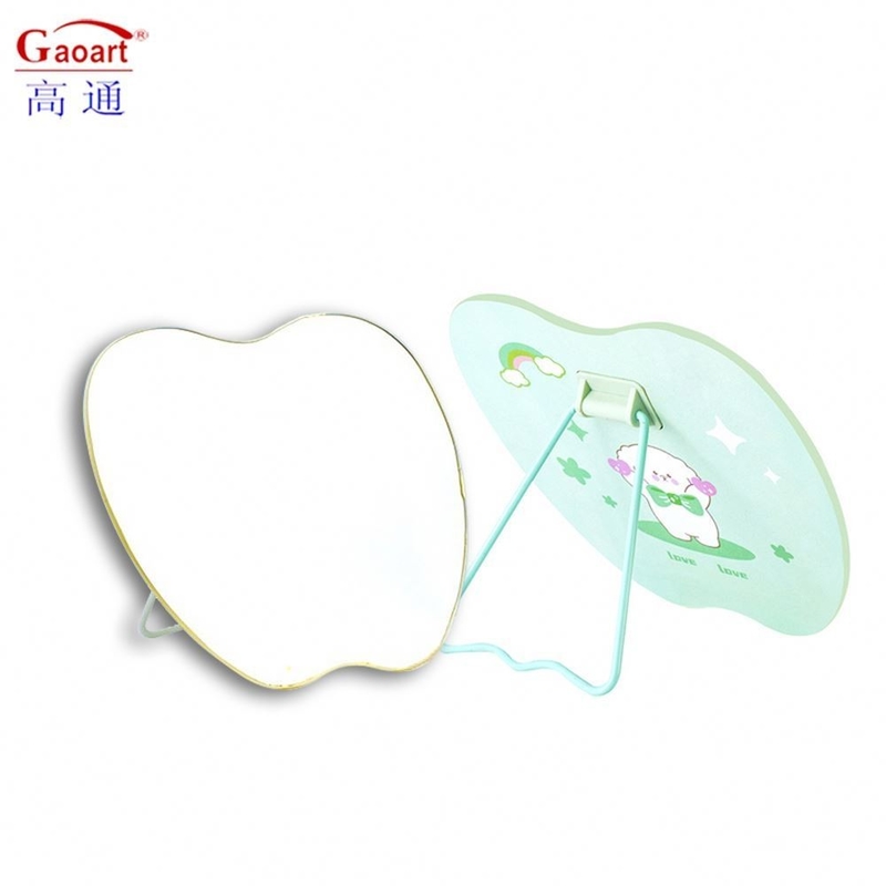 The Perfect Cosmetic Mirror for Everyday Cute Petit Miroir Mini Square Pocket Compact