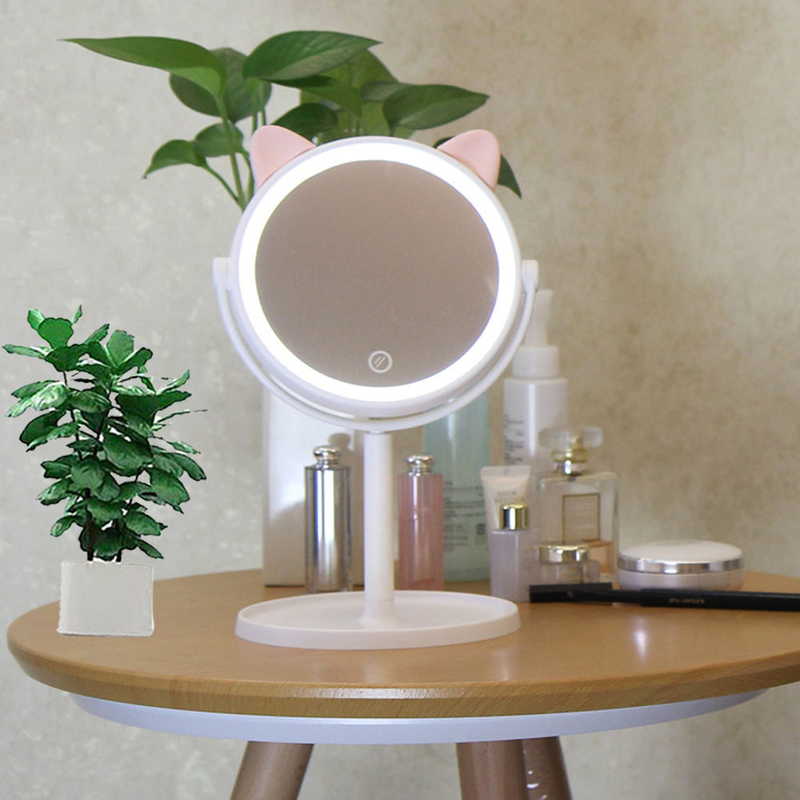 Get the Perfect Lighting for Your Makeup with Our Advanced Makeup Mirror